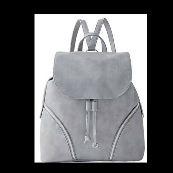 Handbags - NWOT Women’s Grey Drawstring Backpack